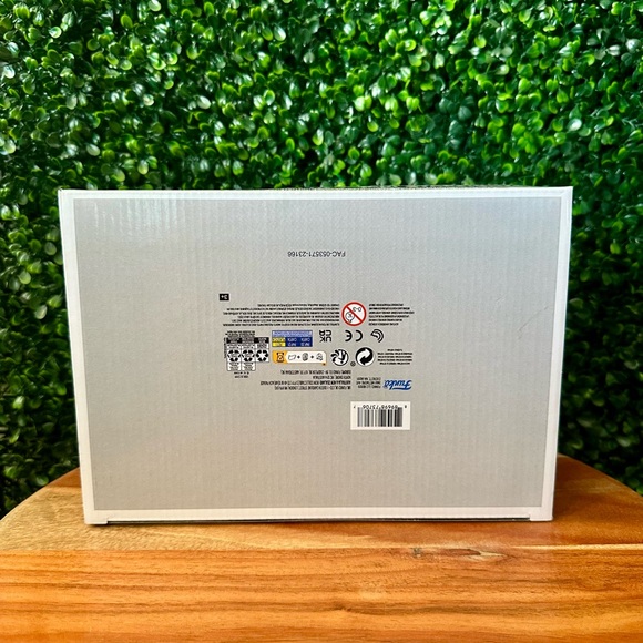 Funko Pop! Star Wars Ahsoka Tano in Delta 7 Jedi Starfighter - Picture 5 of 7